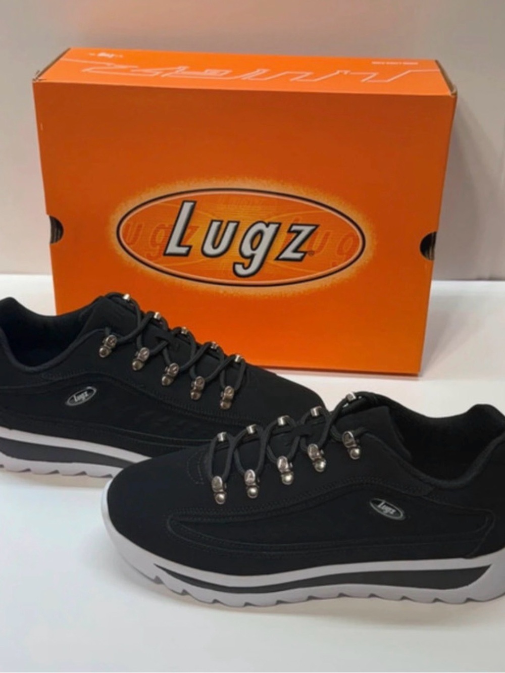 Lugz Dial Black White Sneakers Men’s Size 10.5 Casual Walking Comfort Shoes NEW
